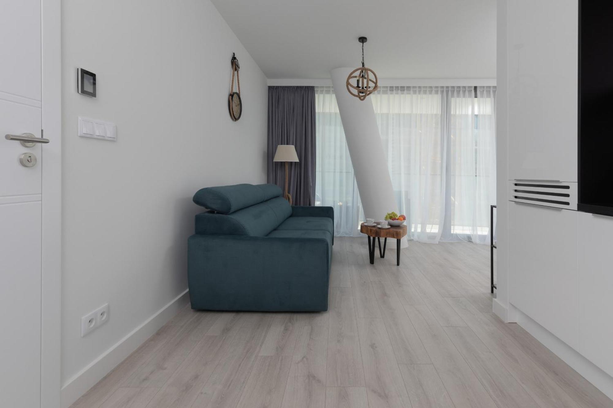 Royal Waves Resort & Spa - Apartment With Parking By Noclegi Renters Мендзиздроє Екстер'єр фото