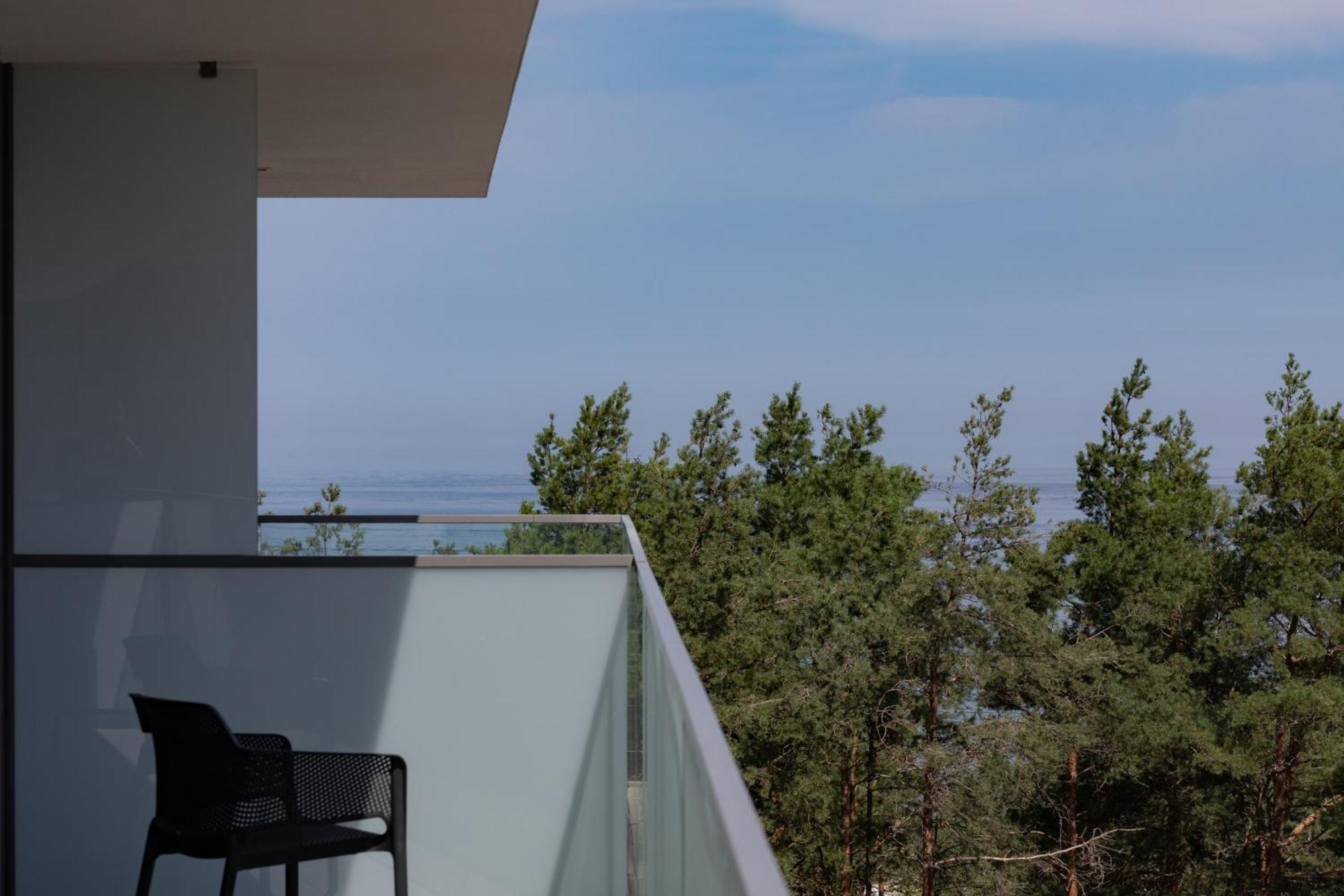 Royal Waves Resort & Spa - Apartment With Parking By Noclegi Renters Мендзиздроє Екстер'єр фото